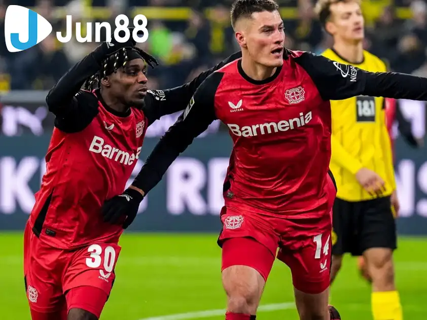 Đội chủ nhà và đội khách đang nằm trong top 4 Bundesliga (Ảnh: Bundesliga)
